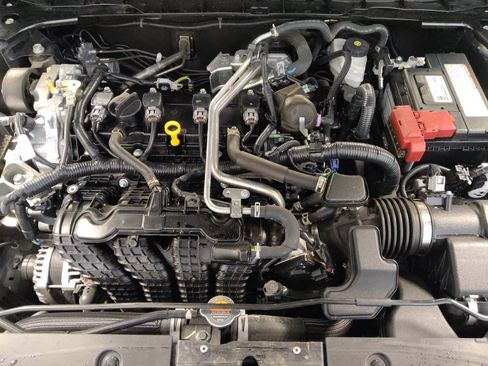 Used 2023 Nissan Altima 2.5 SV FWD image 30