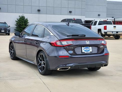 Used 2024 Honda Civic Sport Touring image 5
