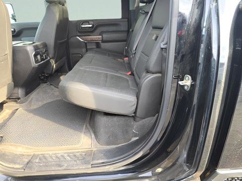 Used 2020 GMC Sierra 3500 Denali w/ Denali Ultimate Package image 11