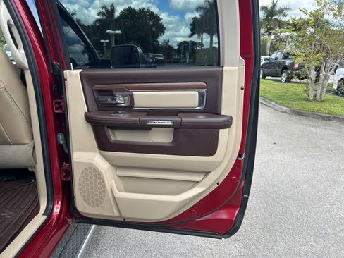 Used 2014 RAM 1500 Laramie w/ Convenience Group image 30
