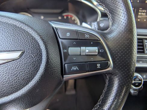 Used 2023 Genesis G70 2.0T AWD/4WD image 26