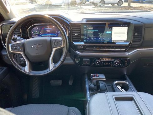 Used 2022 Chevrolet Silverado 1500 RST image 8