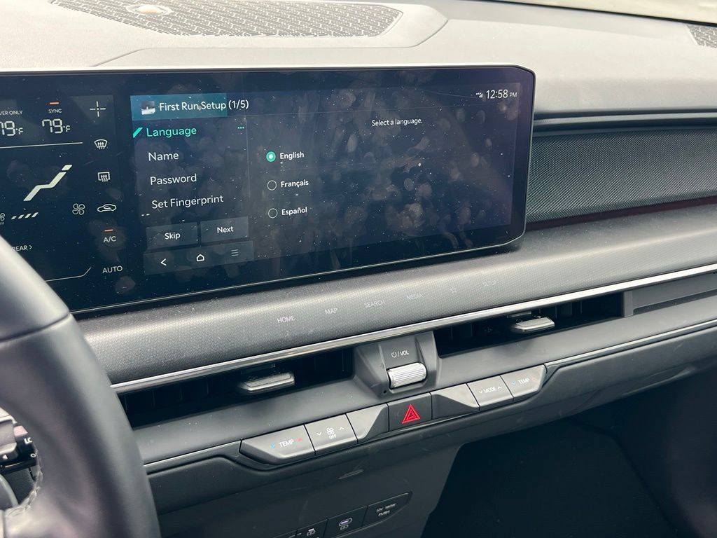 Certified 2024 Kia EV9 GT-Line AWD/4WD image 19