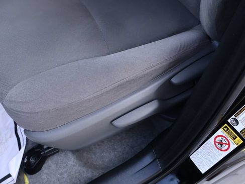 Used 2013 Toyota Prius Three w/ Solar Roof Pkg FWD image 16