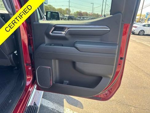Used 2022 Chevrolet Silverado 1500 LTZ w/ LTZ Premium Package AWD/4WD image 26