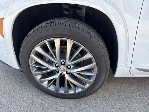 New 2026 Buick Enclave Avenir w/ Super Cruise Package image 8