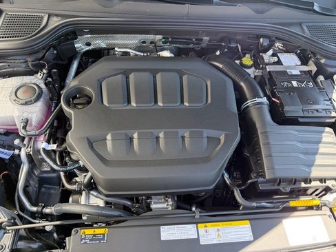 New 2026 Volkswagen GTI SE FWD image 14