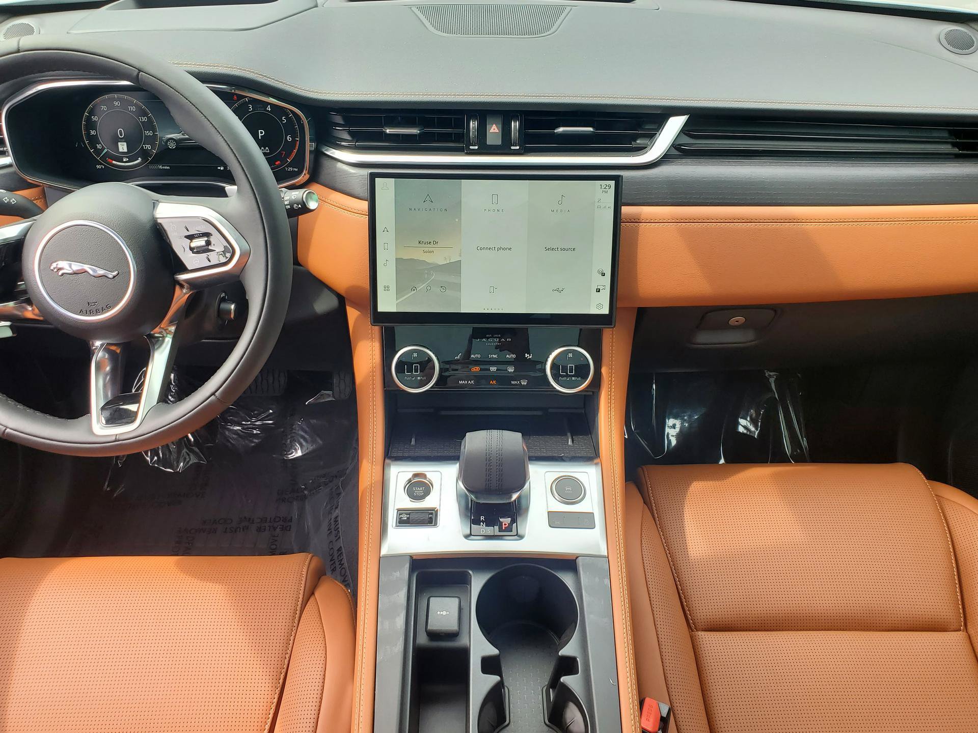 New 2026 Jaguar F-PACE R-Dynamic S AWD/4WD image 15