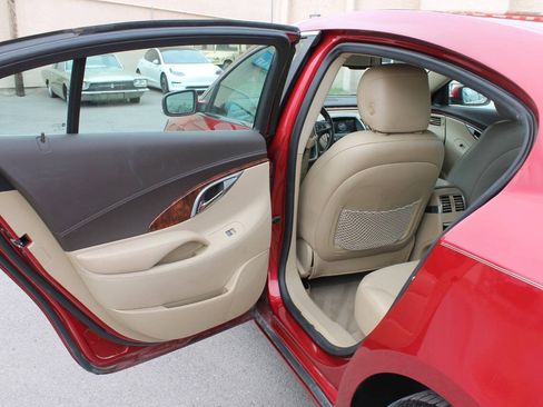 Used 2013 Buick LaCrosse Premium FWD image 24