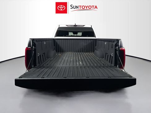 Used 2023 Toyota Tundra Limited AWD/4WD image 34
