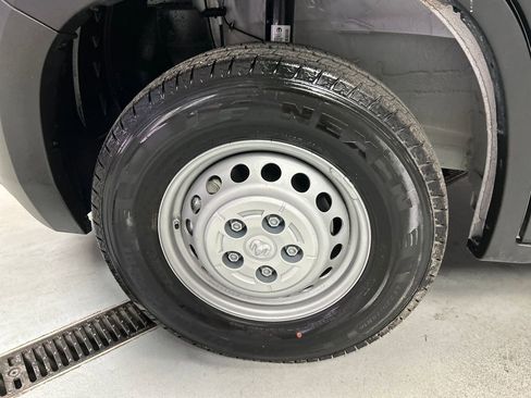 Used 2025 RAM ProMaster 2500 image 9