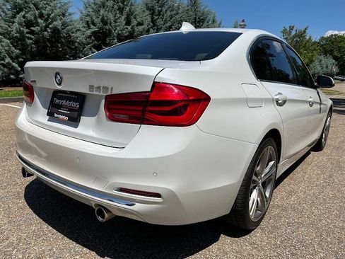 Used 2018 BMW 340i xDrive Sedan w/ Premium Package AWD/4WD image 36