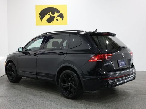 Used 2023 Volkswagen Tiguan SE R-Line AWD/4WD image 9