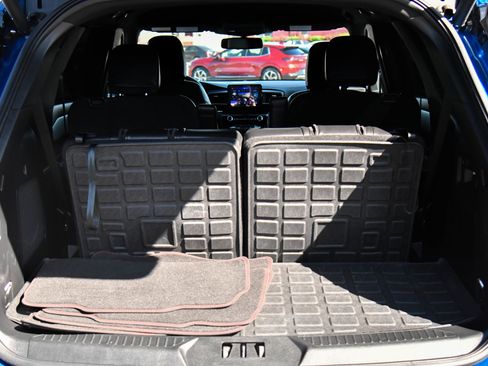 Used 2023 Ford Explorer ST-Line w/ Class IV Trailer Tow Package image 48