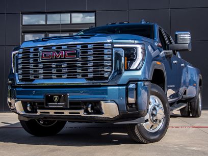 Used 2026 GMC Sierra 3500 Denali w/ Denali Reserve Package