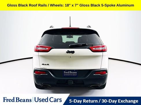 Used 2018 Jeep Cherokee Limited w/ High Altitude Package AWD/4WD image 9
