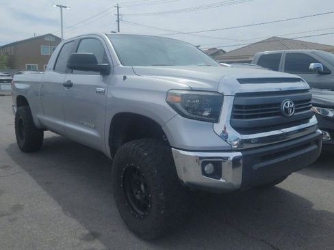 Used 2014 Toyota Tundra SR5 image 1