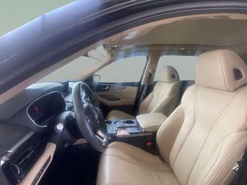 Used 2024 Acura MDX SH-AWD w/ Technology Package image 14