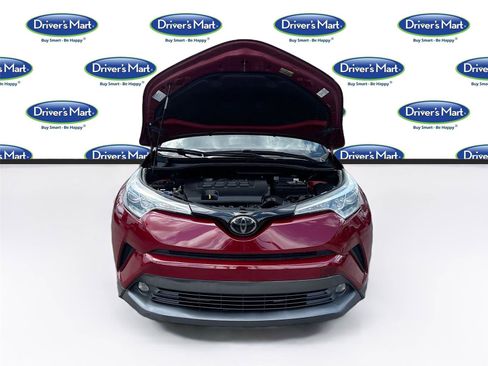 Used 2019 Toyota C-HR Limited FWD image 31