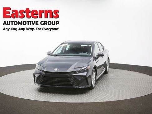 Used 2025 Toyota Camry LE FWD image 55