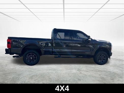 Used 2024 Ford F250 Lariat w/ Sport Appearance Package image 3