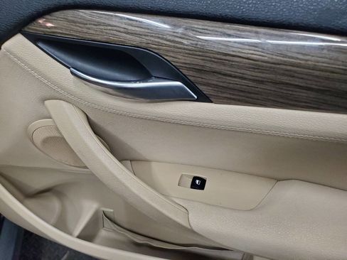Used 2015 BMW X1 xDrive28i image 16