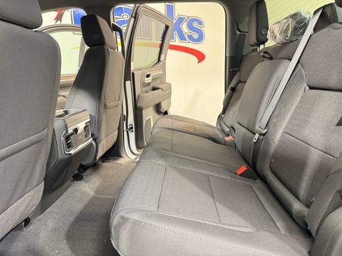 New 2026 GMC Sierra 1500 Elevation image 10