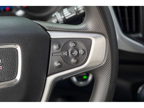 Used 2023 GMC Terrain SLE w/ Driver Convenience Package FWD image 19
