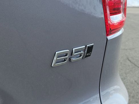 New 2026 Volvo XC40 B5 Ultra w/ Protection Package Premier image 21