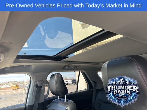 Used 2021 Ford Explorer Limited w/ Equipment Group 301A image 17