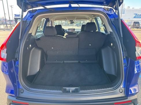 Used 2023 Honda CR-V LX image 13