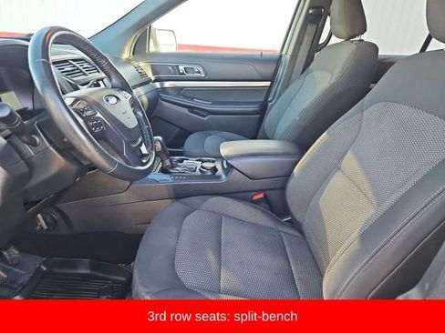 Used 2019 Ford Explorer XLT w/ Equipment Group 201A image 21