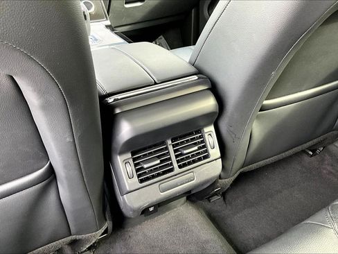 Used 2020 Land Rover Range Rover Evoque S image 33