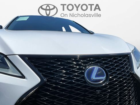 Used 2022 Lexus RX 450h F Sport w/ Accessory Package AWD/4WD image 10