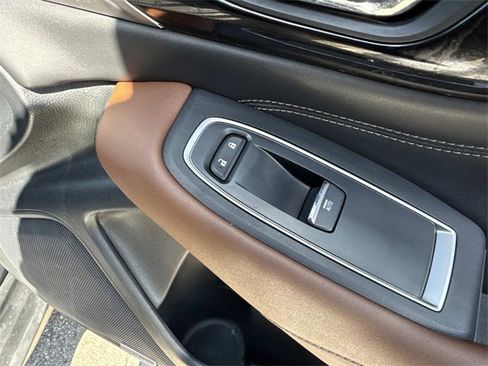 Used 2022 Subaru Outback Touring XT image 17