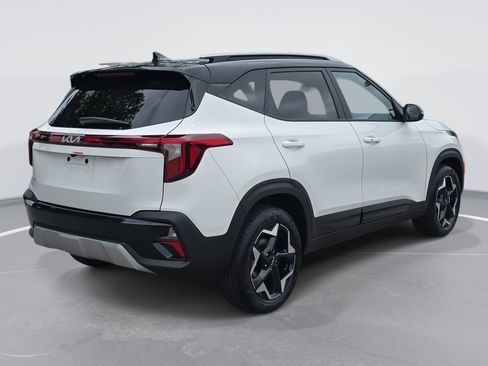 New 2026 Kia Seltos S image 5