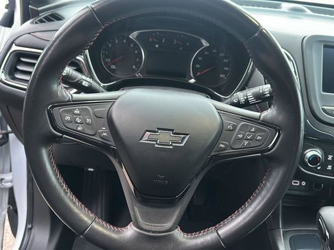 Certified 2022 Chevrolet Equinox RS image 24