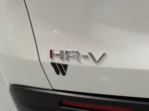 New 2026 Honda HR-V LX image 31