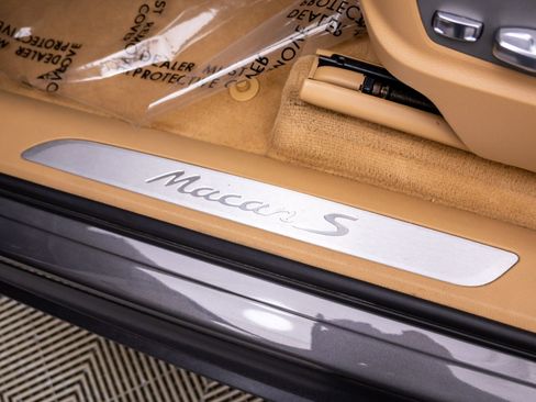 Used 2015 Porsche Macan S image 17
