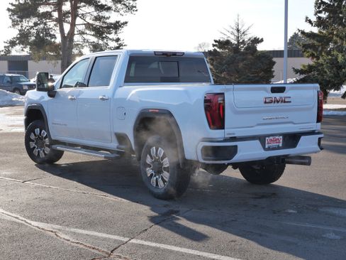 New 2026 GMC Sierra 2500 Denali w/ Denali Reserve Package image 2