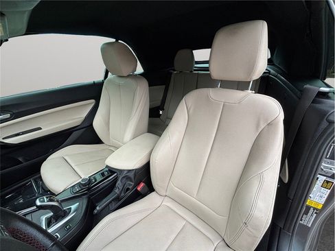 Used 2017 BMW 230i Convertible RWD image 16