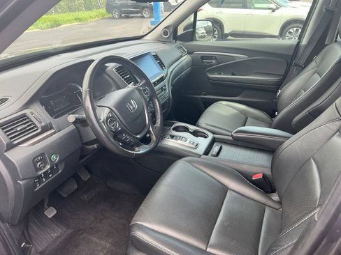 Used 2023 Honda Ridgeline RTL-E image 10