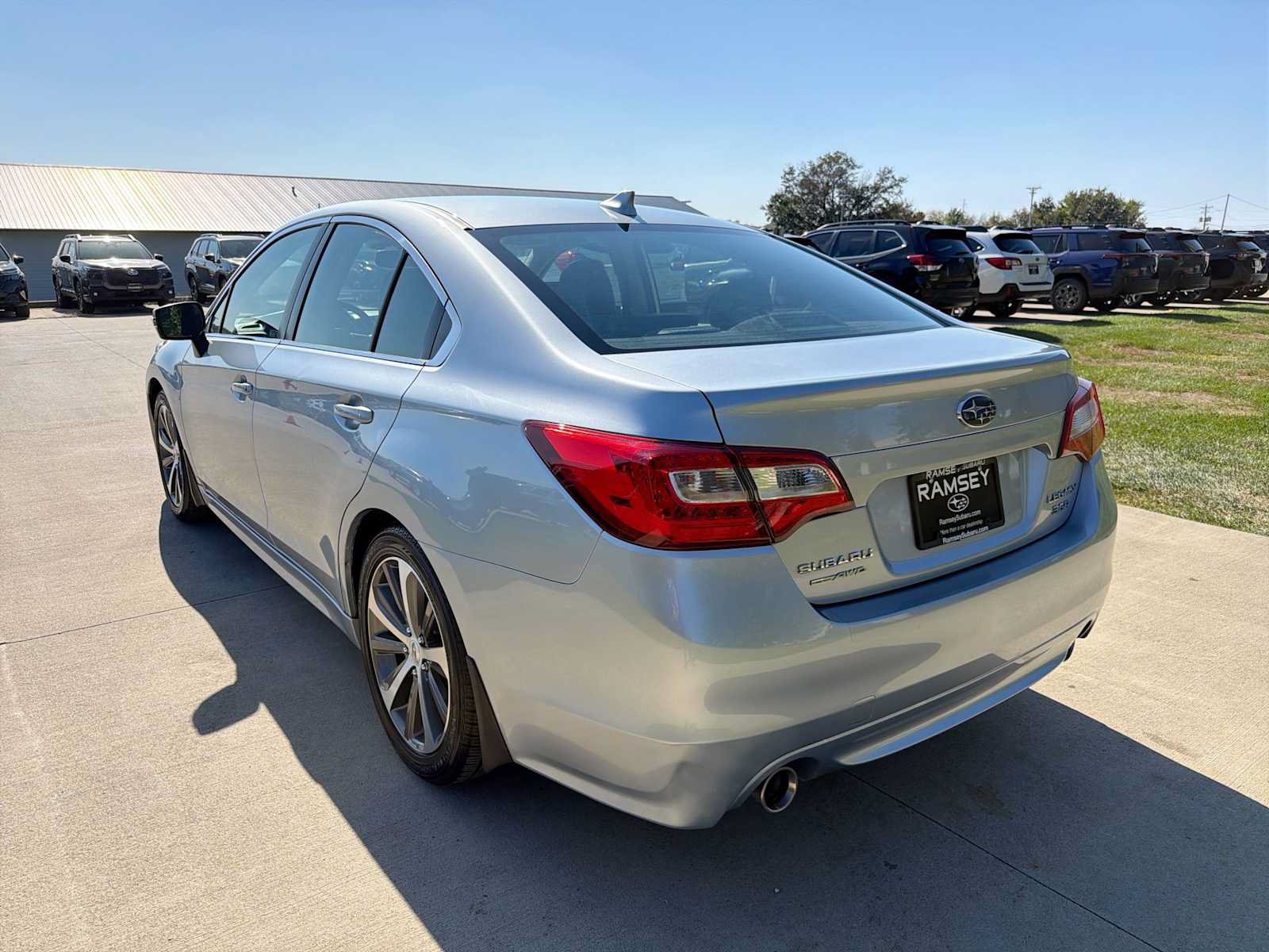 Used 2016 Subaru Legacy 3.6R Limited AWD/4WD image 4