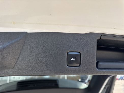 Certified 2022 Ford Escape SE w/ Convenience Package image 37