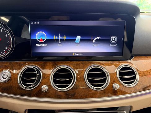 Used 2018 Mercedes-Benz E 300 image 45