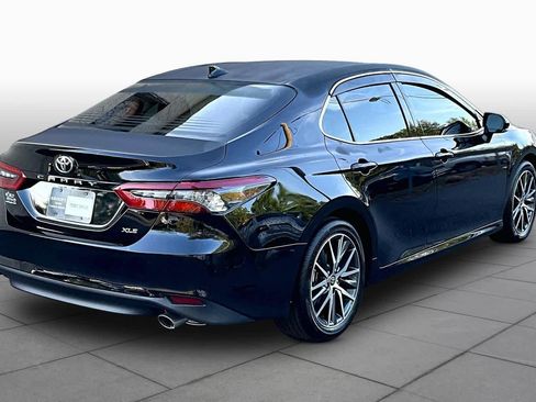 Used 2024 Toyota Camry XLE image 13
