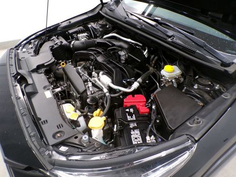 Used 2024 Subaru Crosstrek 2.5i Limited w/ Crosstrek Mirror Package image 28