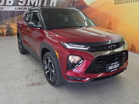 Used 2023 Chevrolet TrailBlazer RS w/ Sun and Liftgate Package AWD/4WD image 1