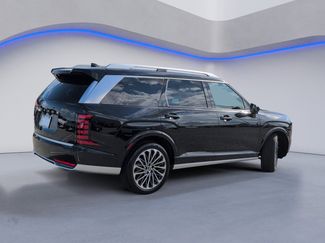 New 2026 Hyundai Palisade Calligraphy FWD video 4