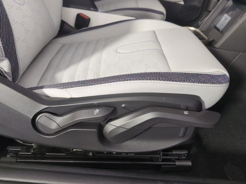 New 2026 MINI Cooper S image 31